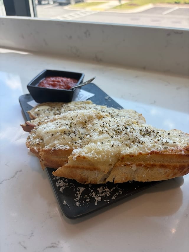 Gluten Free Garlic Cheesy Bread.